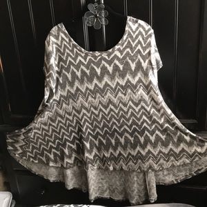 🌻 Cute Boutique Shirt